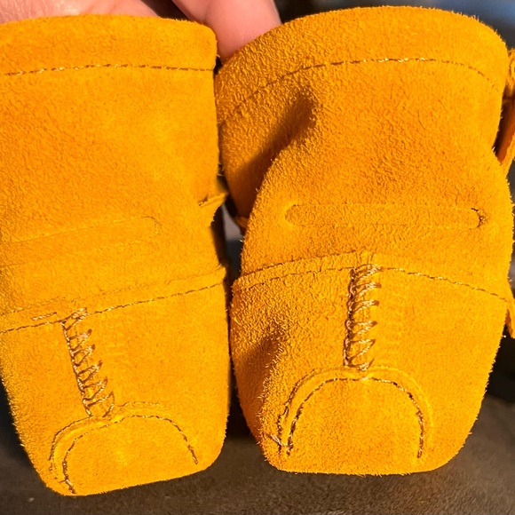 Infant Bootie Moccasin Slippers - Picture 5 of 6